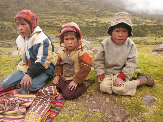 Kinderen_in_Lares