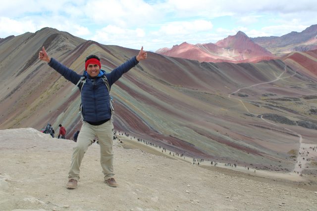 Jorge bij Rainbow Mountain